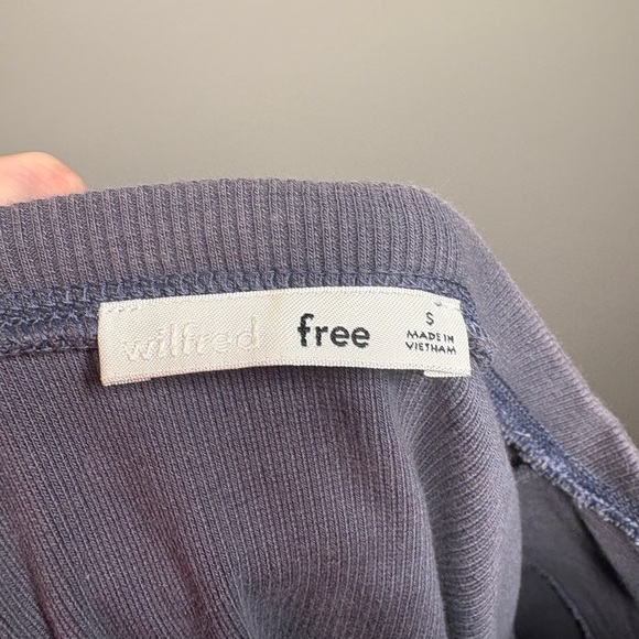 Wilfred Navy Button Down Top - Picture 6 of 8